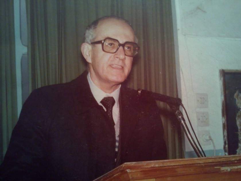 Γιάννης Καράλης