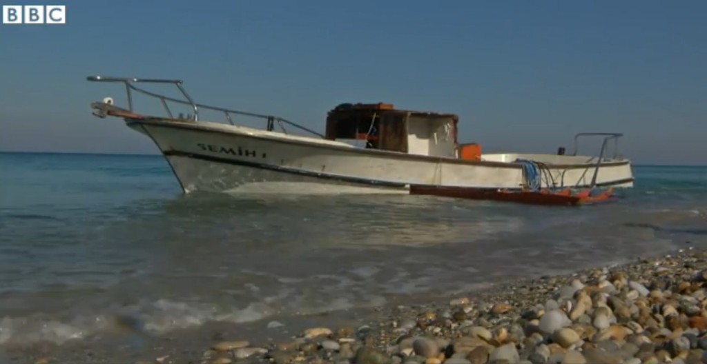 To σκάφος που βυθίστηκε κοντά στη Σάμο, 27/1/2016