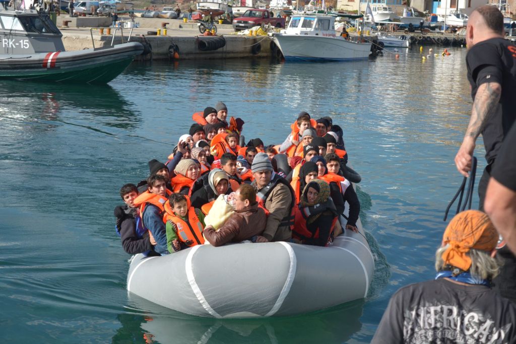 Αφιξη προσφύγων στην Αγία Ερμιόνη της Χίου, 9/2/2016