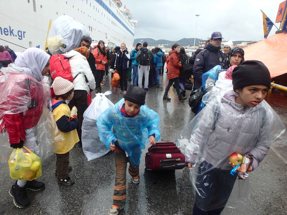 lesvos-20mar16-small